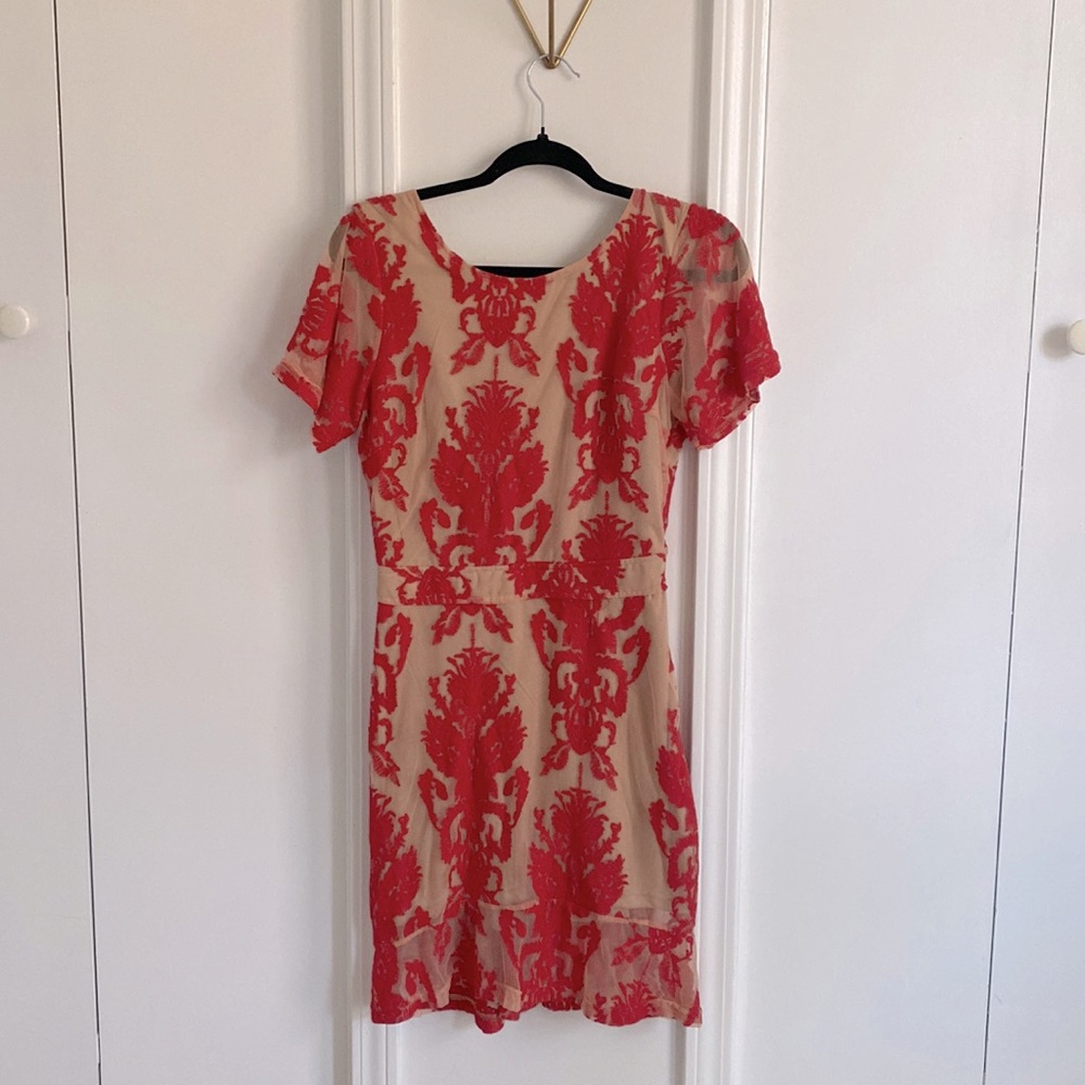 Red and tan flocked lace open back dress size M